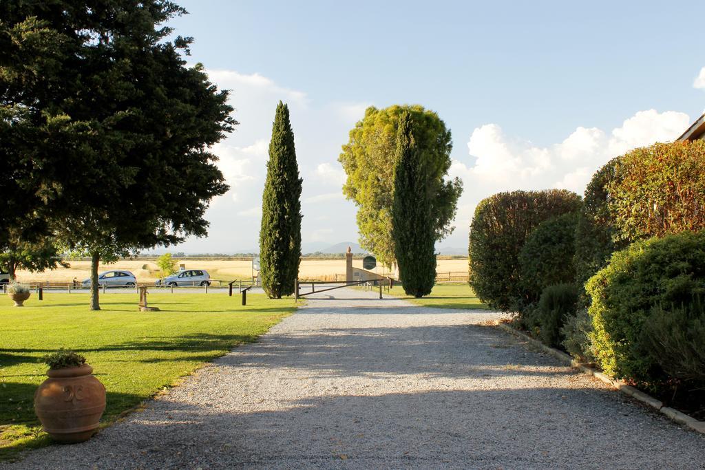 Agriturismo Giuncola & Granaiolo Rispescia Eksteriør billede