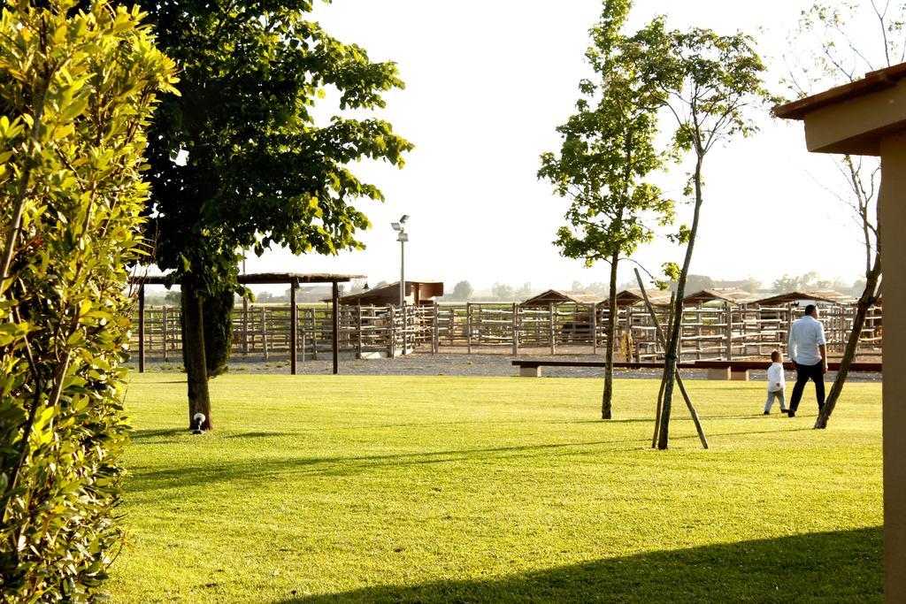 Agriturismo Giuncola & Granaiolo Rispescia Eksteriør billede
