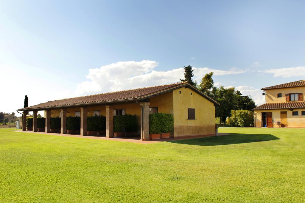 Agriturismo Giuncola & Granaiolo Rispescia Eksteriør billede