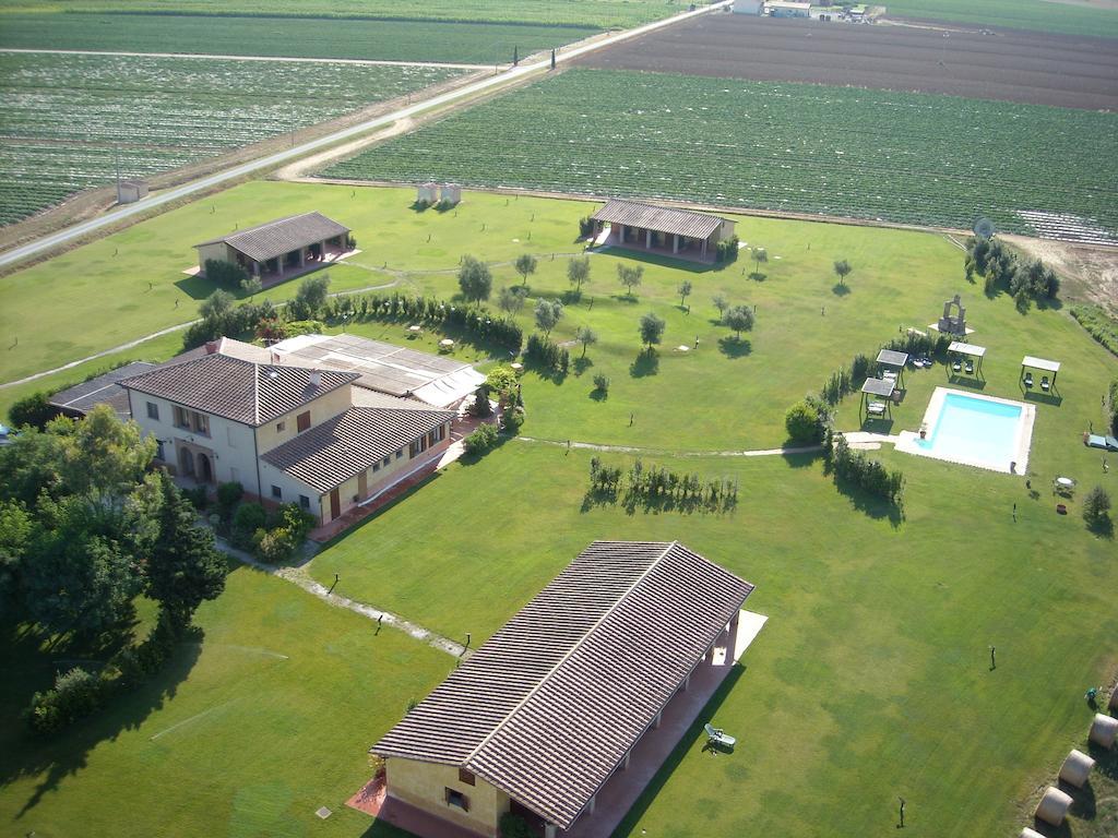 Agriturismo Giuncola & Granaiolo Rispescia Eksteriør billede